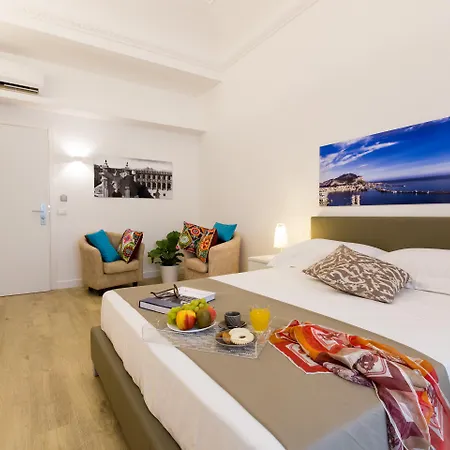 Aparthotel In 4*